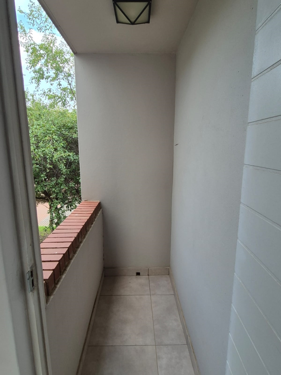 To Let 2 Bedroom Property for Rent in Xanadu Nature Estate North West